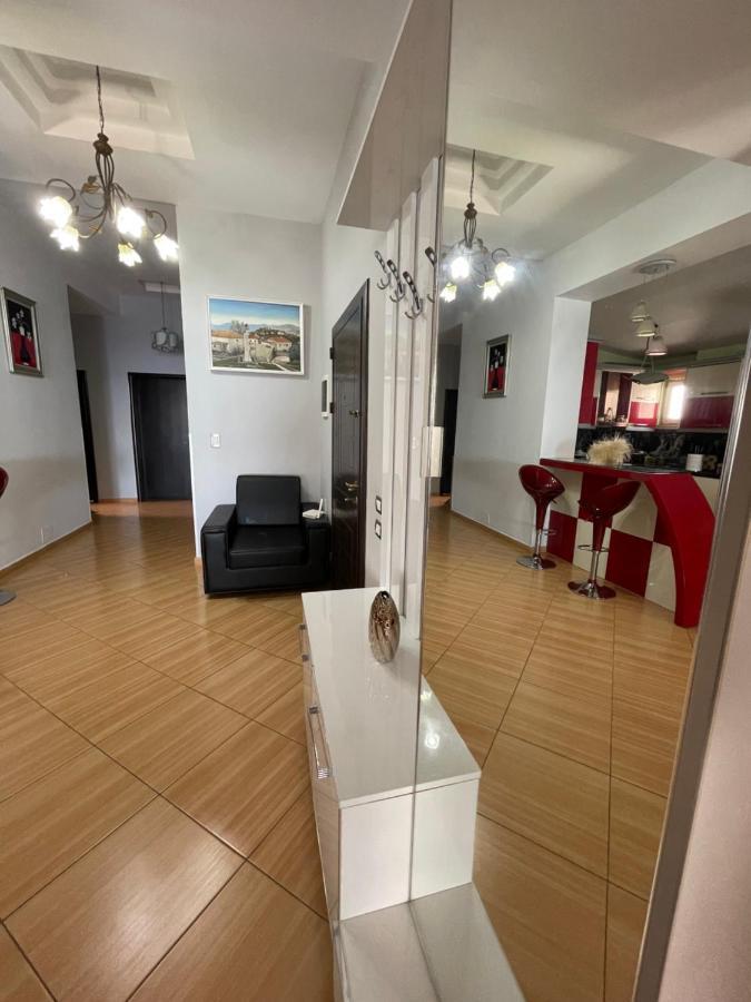 SarandëSeaview Golden Penthouseアパートメント エクステリア 写真