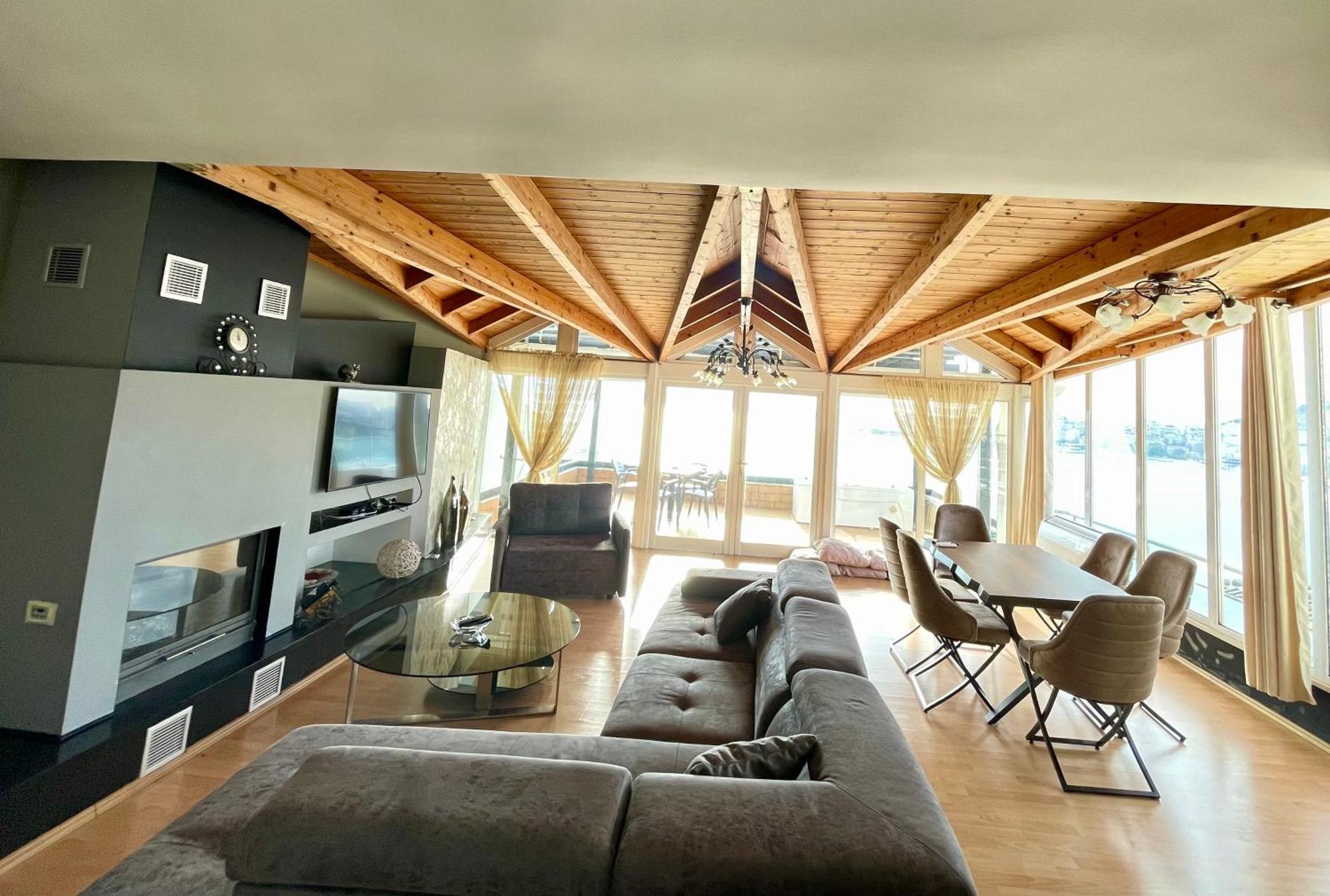 SarandëSeaview Golden Penthouseアパートメント エクステリア 写真