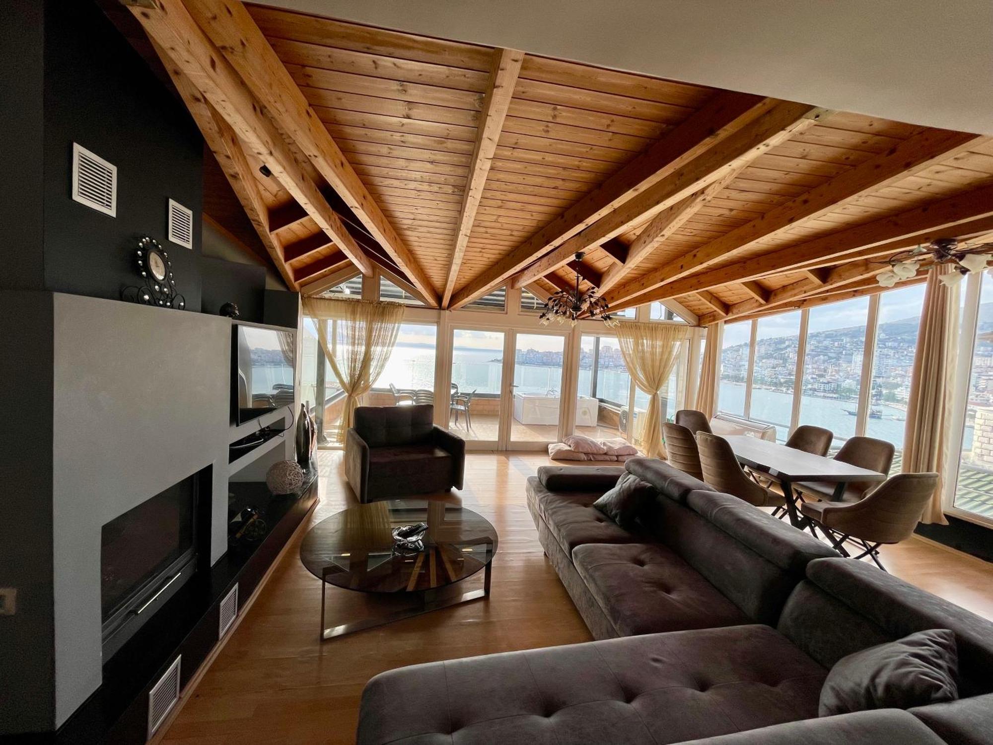 SarandëSeaview Golden Penthouseアパートメント エクステリア 写真