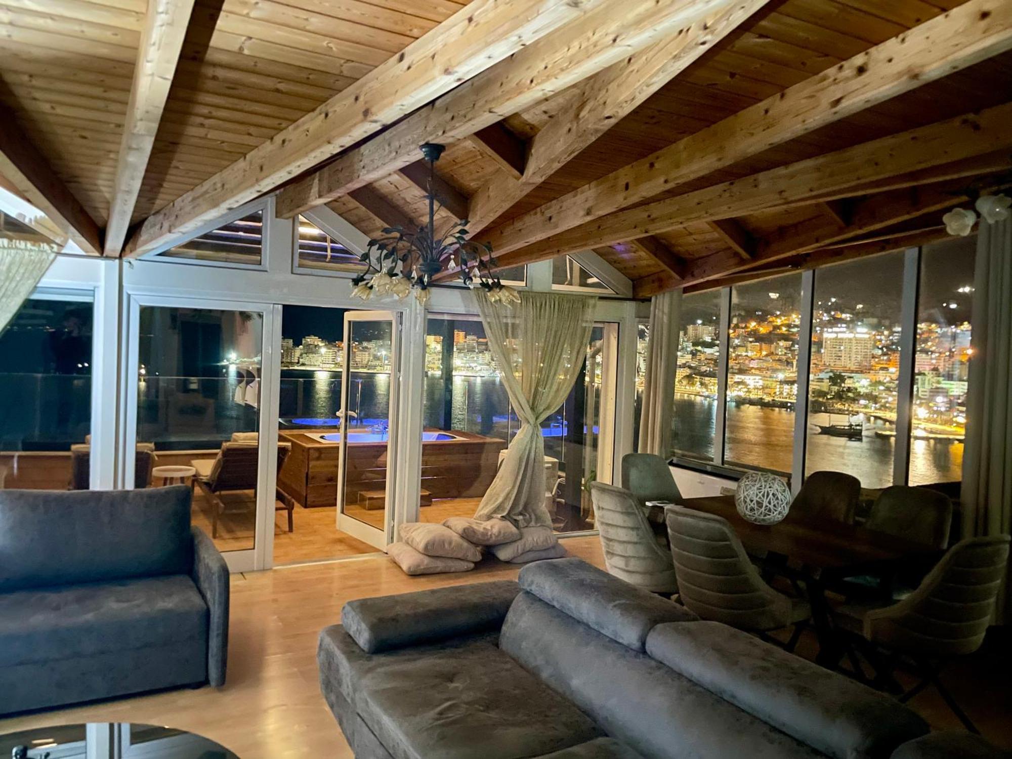 SarandëSeaview Golden Penthouseアパートメント エクステリア 写真